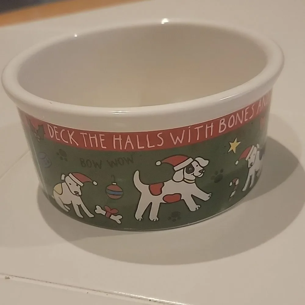 Van Beers Christmas dog bowl